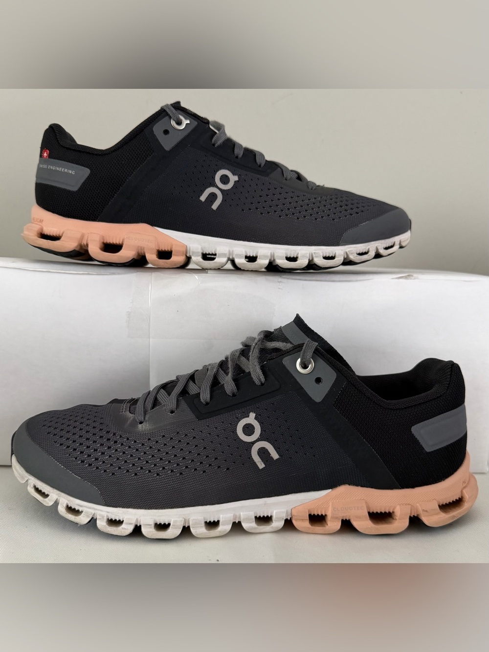 On Cloud 5 Swiss Engineering Lightweight Running Shoes Women's 7.5
